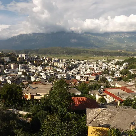 Shtino 2* Gjirokastër