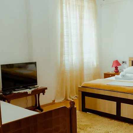 Shtino Guest house 2*